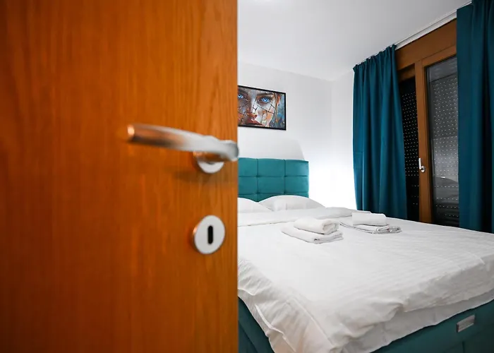 公寓 A&b, 兹拉蒂博尔