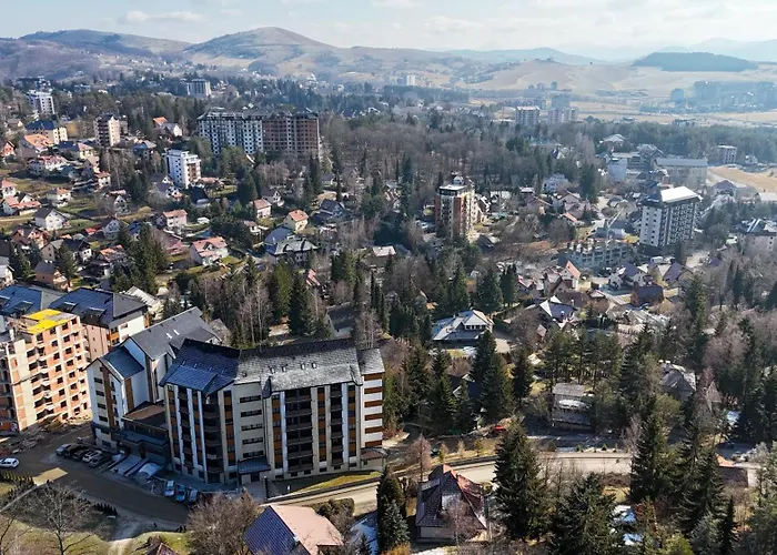 A&b, 兹拉蒂博尔